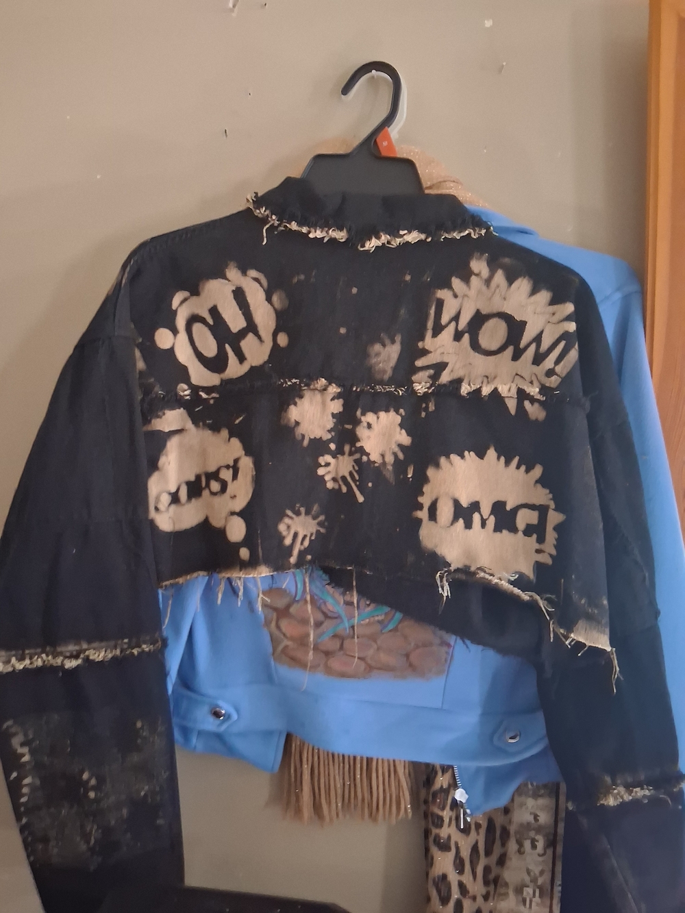 Black Cropped Distressed Graphic Denim Jacket - Comic Splash Design